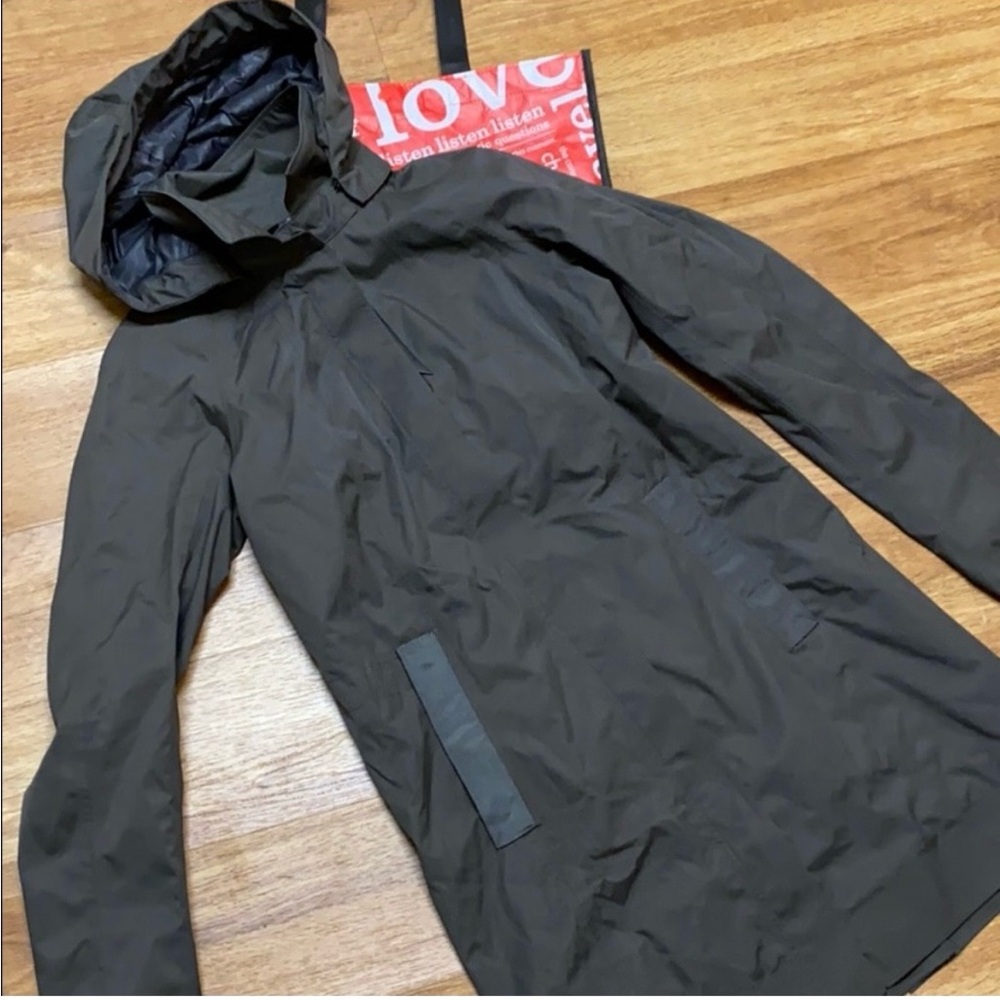 LuluLemon Raincoat Jacket - Dark Olive